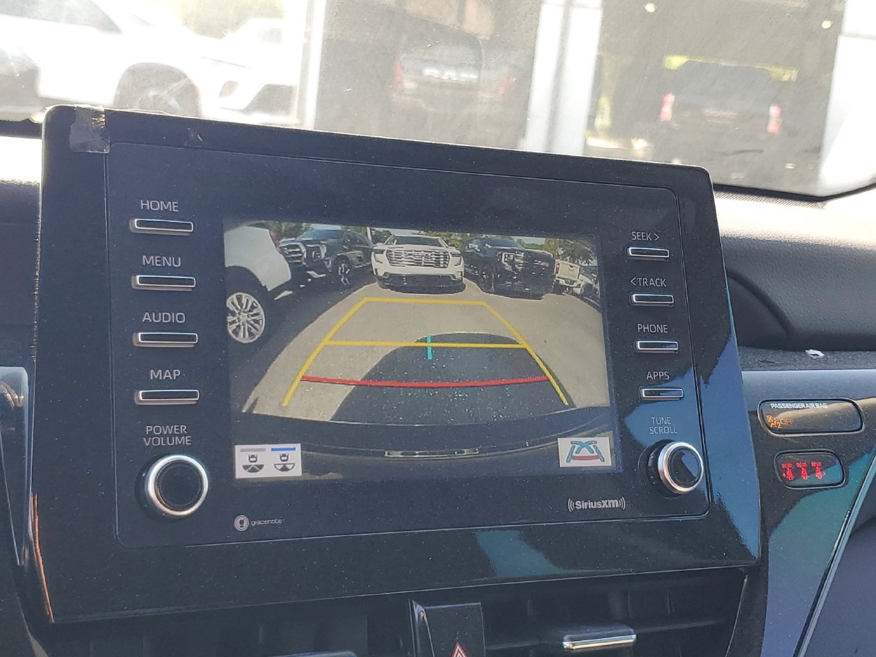 Used 2024 Toyota Camry SE w/ Convenience Package FWD image 21