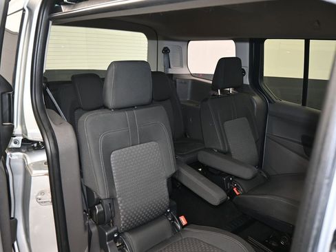 Used 2021 Ford Transit Connect XLT w/ Trailer Tow Package FWD image 14