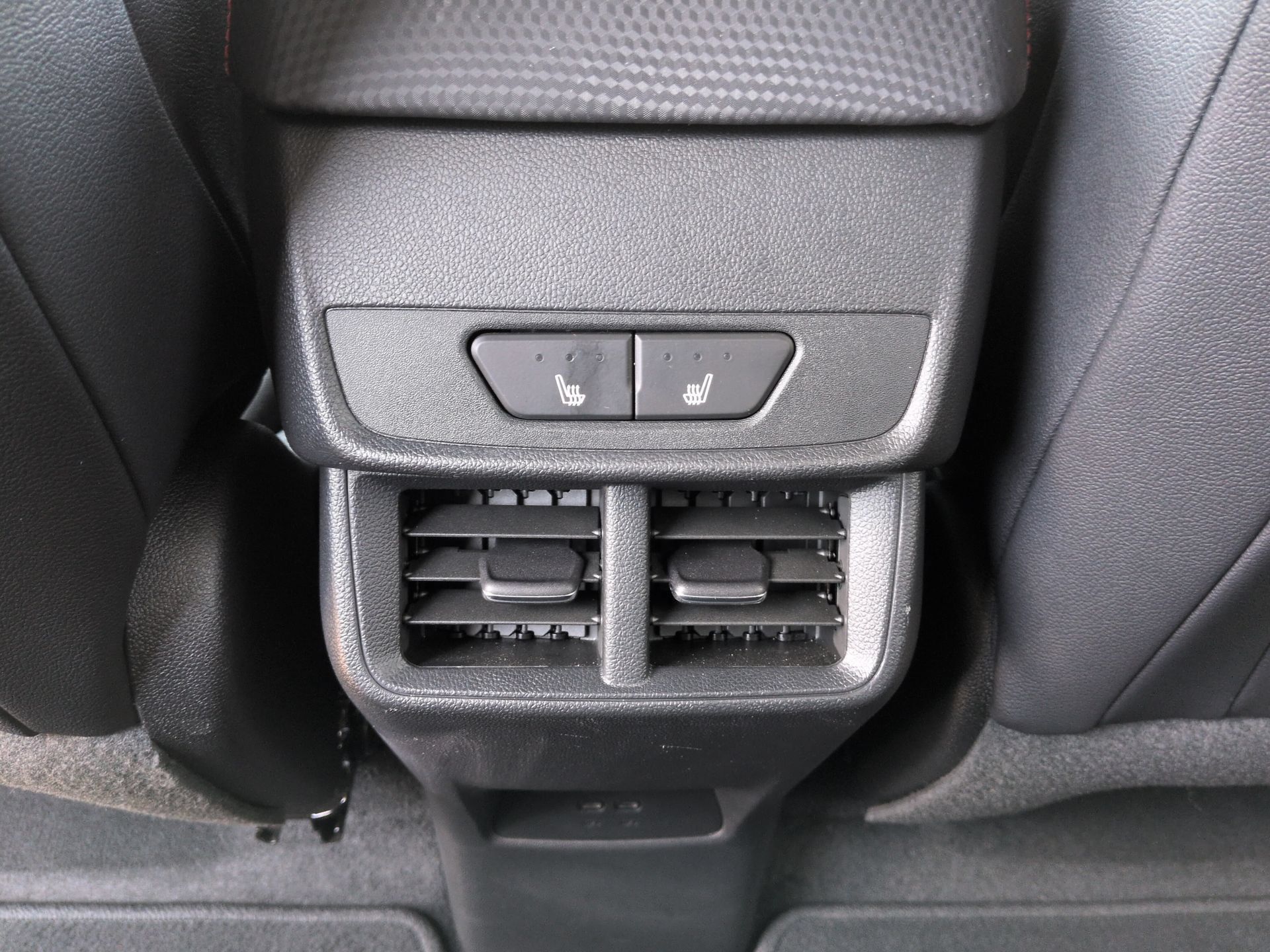 Certified 2025 Chevrolet Equinox RS w/ Safety and Technology Package AWD/4WD image 21