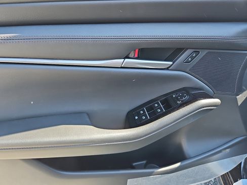 New 2026 MAZDA MAZDA3 2.5 S Sedan w/ Preferred Pkg FWD image 10