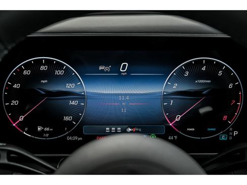 New 2026 Mercedes-Benz GLC 300 4MATIC image 11