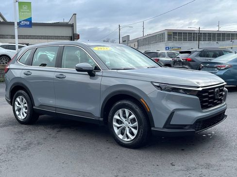 Used 2023 Honda CR-V LX image 31