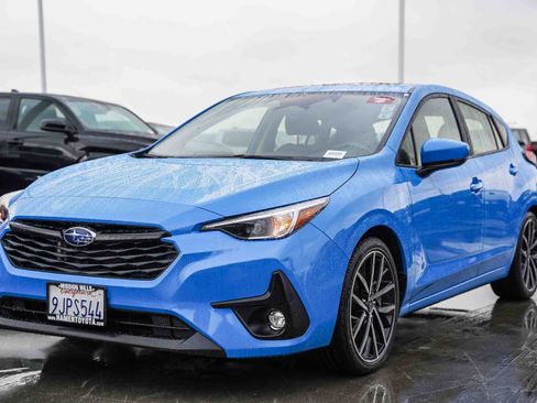 Used 2024 Subaru Impreza 2.0i Sport image 3