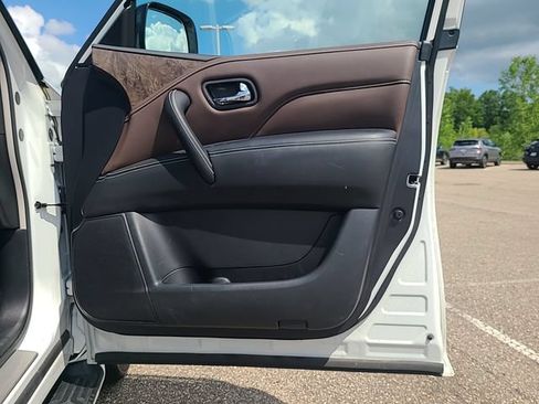 Used 2023 INFINITI QX80 Premium Select w/ Cargo Package AWD/4WD image 29