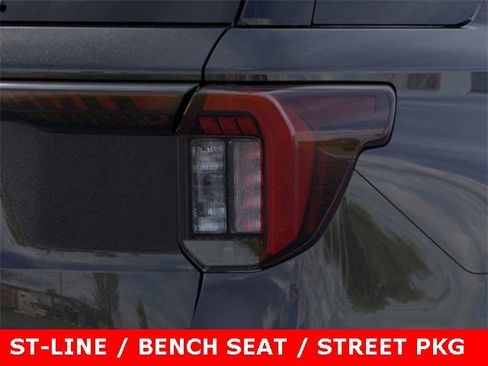New 2025 Ford Explorer ST-Line w/ ST-Line Street Pack image 21