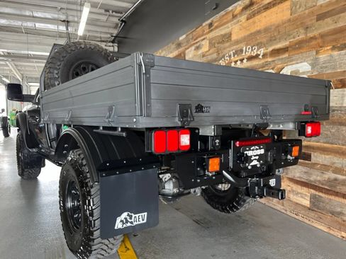 Used 2023 RAM 2500 Big Horn w/ Level B Equipment Group AWD/4WD image 25