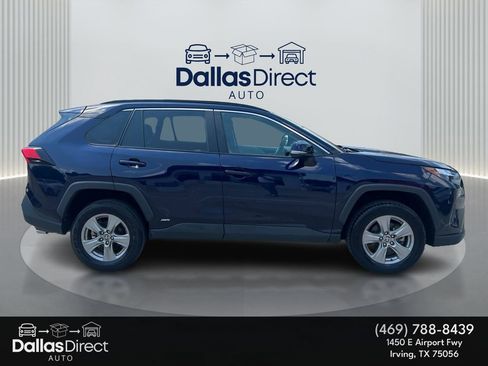 Used 2023 Toyota RAV4 XLE image 5