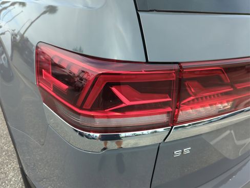 New 2026 Volkswagen Atlas SE image 14