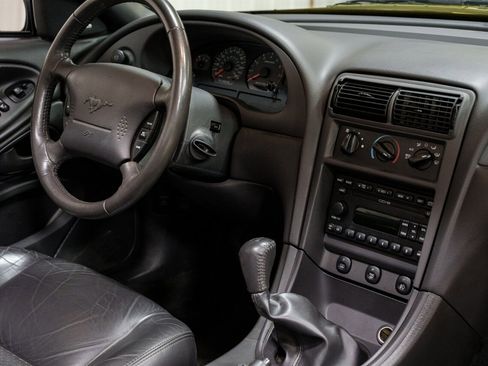 Used 2002 Ford Mustang GT Premium image 28