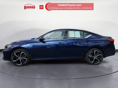 Used 2024 Nissan Altima 2.5 SR