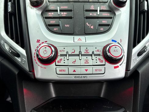 Used 2017 GMC Terrain SLT w/ Open Road Package image 25