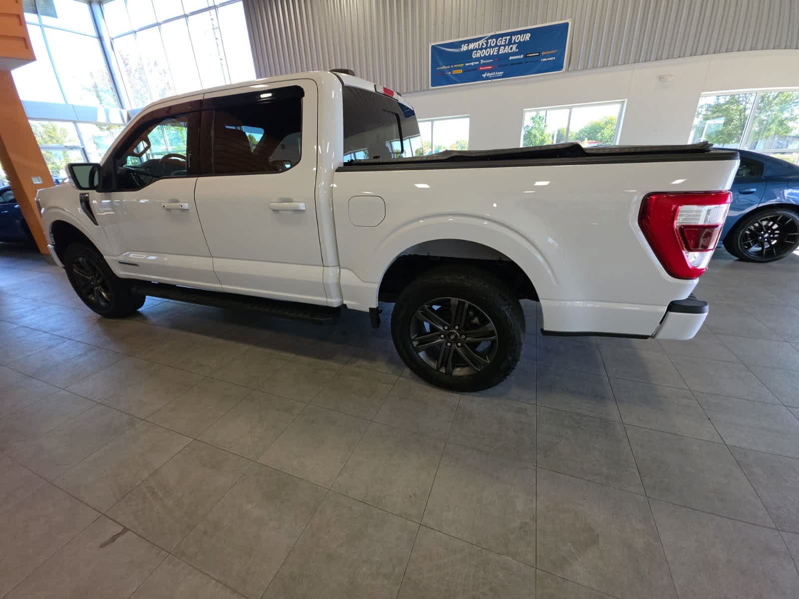 Used 2021 Ford F150 Lariat w/ Equipment Group 502A High AWD/4WD image 11