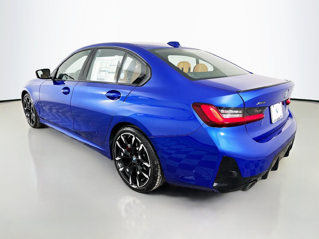 Used 2026 BMW 330i xDrive Sedan w/ M Sport Package AWD/4WD image 7