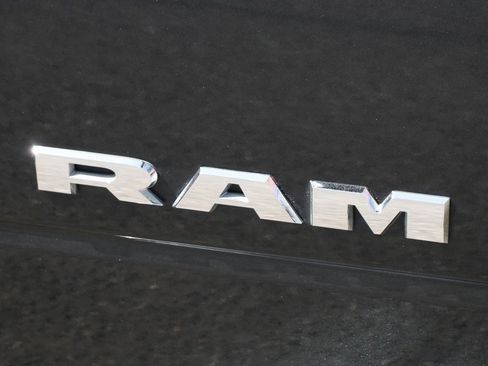 Used 2022 RAM 2500 Big Horn image 43