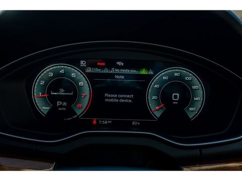 Used 2022 Audi Q5 2.0T Premium Plus w/ Premium Plus Package AWD/4WD image 22