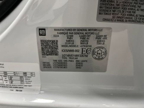 Used 2024 GMC Sierra 3500 AT4 w/ AT4 Premium Plus Package image 44