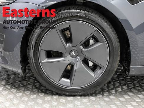 Used 2021 Tesla Model 3 Standard Range Plus RWD image 23