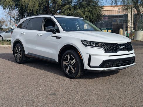 Certified 2022 Kia Sorento S image 34