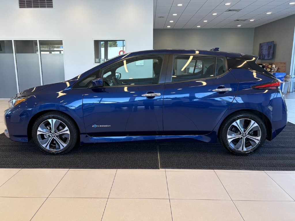 Used 2019 Nissan Leaf SV w/ Protection Package FWD image 11