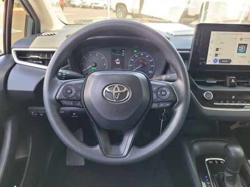 Used 2023 Toyota Corolla LE FWD image 16