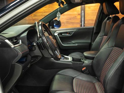 Used 2022 Toyota RAV4 XSE image 9
