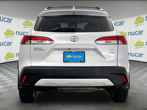 Used 2023 Toyota Corolla Cross LE w/ Moonroof Package AWD/4WD image 5