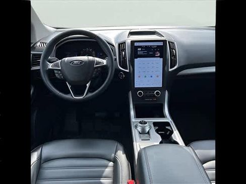 Used 2024 Ford Edge SEL w/ Convenience Package AWD/4WD image 8