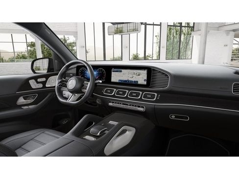 New 2026 Mercedes-Benz GLS 450 4MATIC image 6