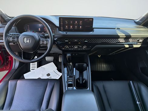 Used 2024 Honda Accord Sport image 25