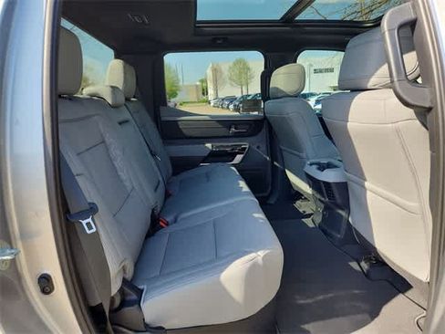 Used 2025 Toyota Tundra Limited image 19