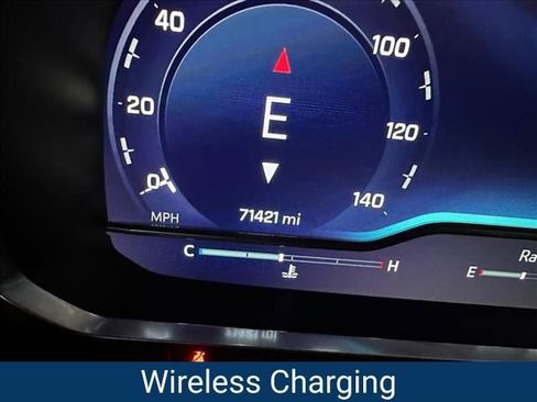 Certified 2023 Chevrolet Suburban RST image 29