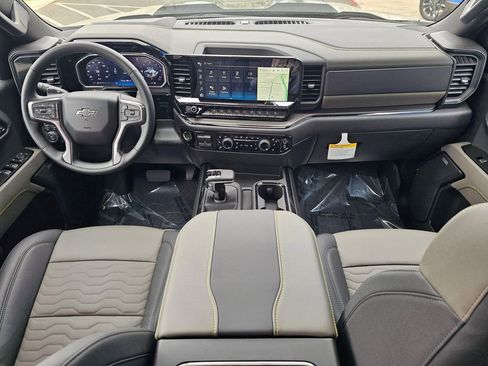 New 2026 Chevrolet Silverado 1500 ZR2 w/ LPO, Dark Essentials Package AWD/4WD image 18
