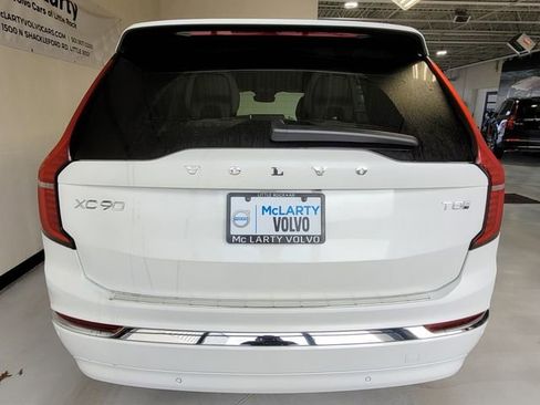 New 2026 Volvo XC90 T8 Plus w/ Protection Package Premier AWD/4WD image 5