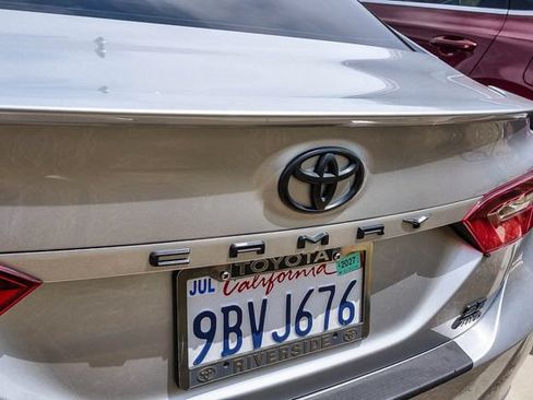 Used 2022 Toyota Camry SE w/ Convenience Package AWD/4WD image 14