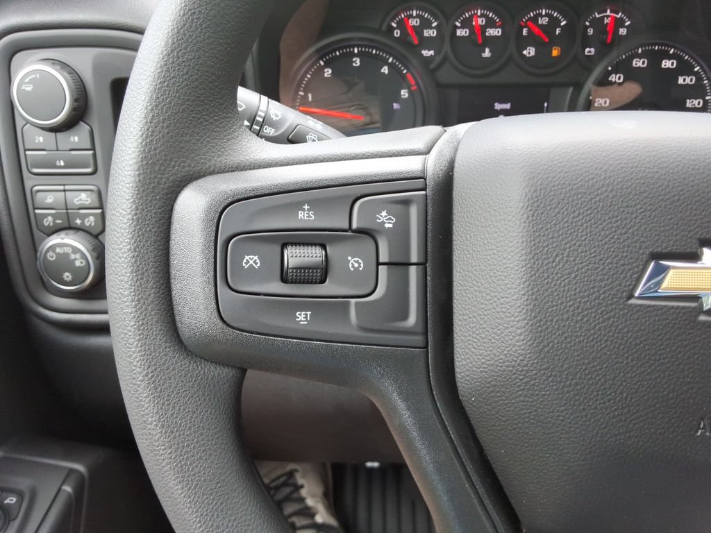 New 2026 Chevrolet Silverado 2500 Custom w/ Custom Value Package AWD/4WD image 24