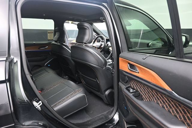 Used 2022 Jeep Grand Cherokee Summit AWD/4WD image 51
