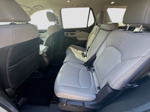 Certified 2025 Honda Pilot EX-L image 23