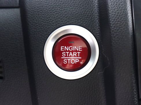 Used 2015 Honda Fit EX image 23