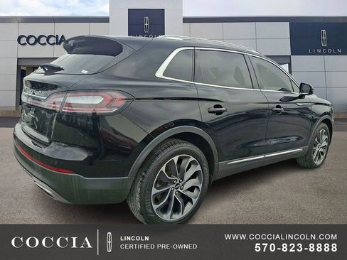 Certified 2022 Lincoln Nautilus Reserve image 4