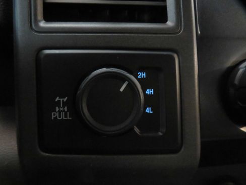 Used 2020 Ford F250 XL w/ STX Appearance Package AWD/4WD image 39
