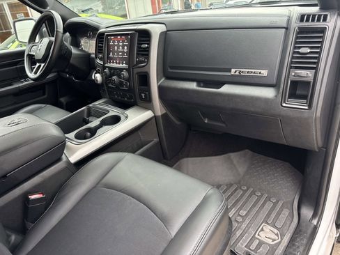 Used 2018 RAM 1500 Rebel w/ Luxury Group AWD/4WD image 12