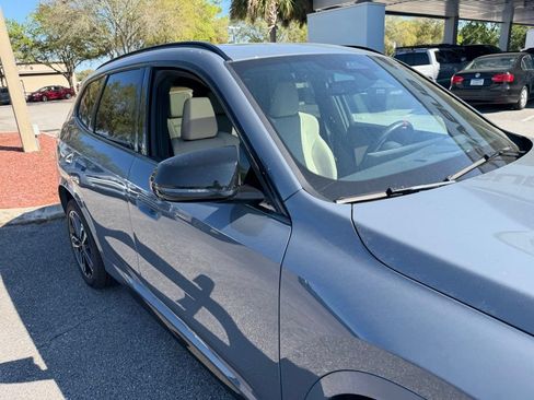Used 2025 BMW X1 M35i AWD/4WD image 16