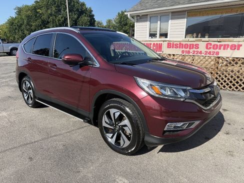 Used 2016 Honda CR-V Touring image 2