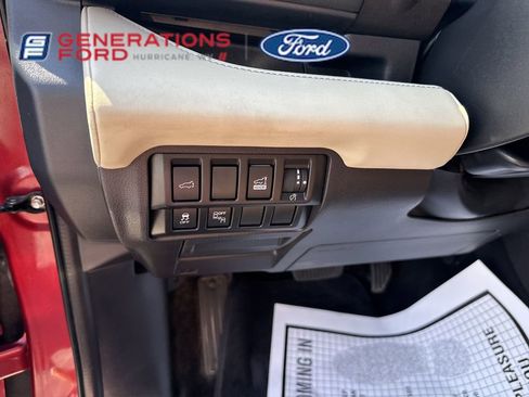 Used 2019 Subaru Ascent Touring image 18