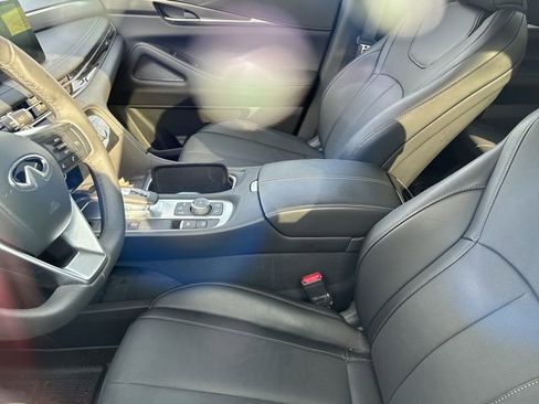 Used 2026 INFINITI QX60 Pure w/ Family Package image 12