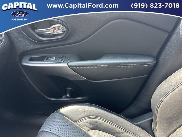 Used 2022 Jeep Cherokee Limited AWD/4WD image 29