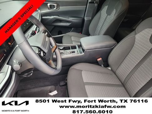 New 2026 Kia Sorento LX FWD image 9