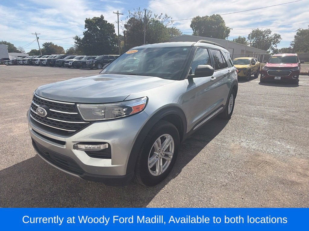 Used 2024 Ford Explorer XLT w/ Equipment Group 202A RWD image 1