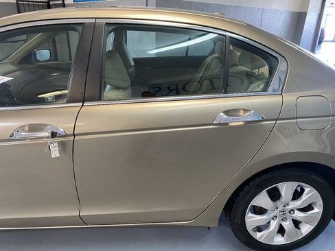 Used 2010 Honda Accord EX-L image 23