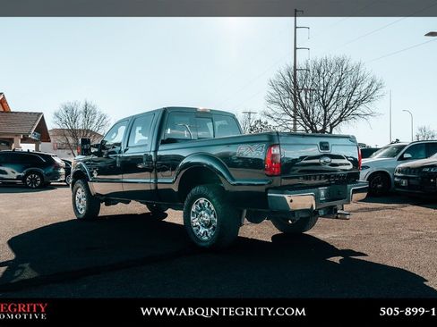 Used 2015 Ford F350 Lariat w/ Lariat Ultimate Package image 5